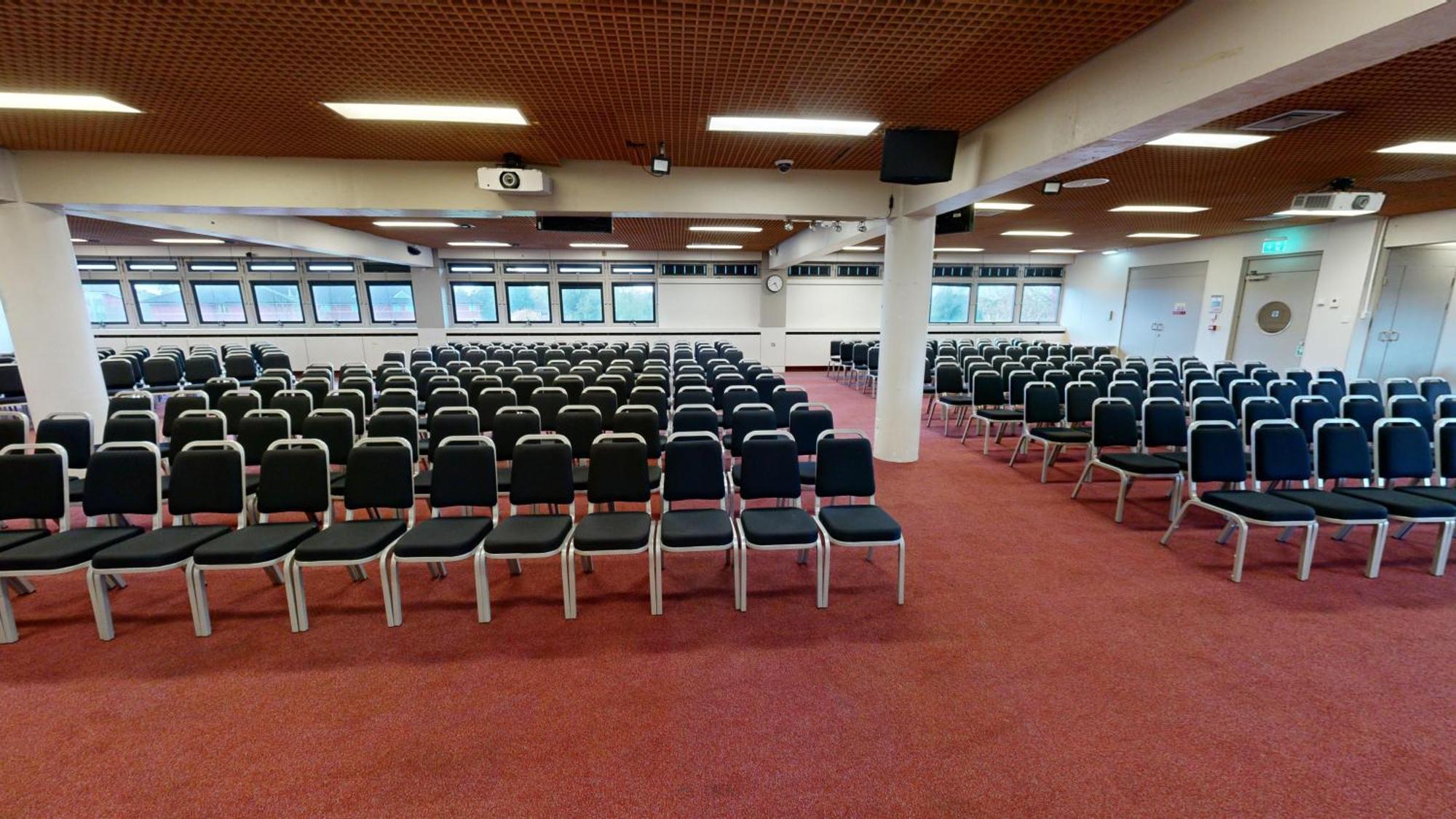 Отель Yarnfield Park Training And Conference Centre Стоун Экстерьер фото
